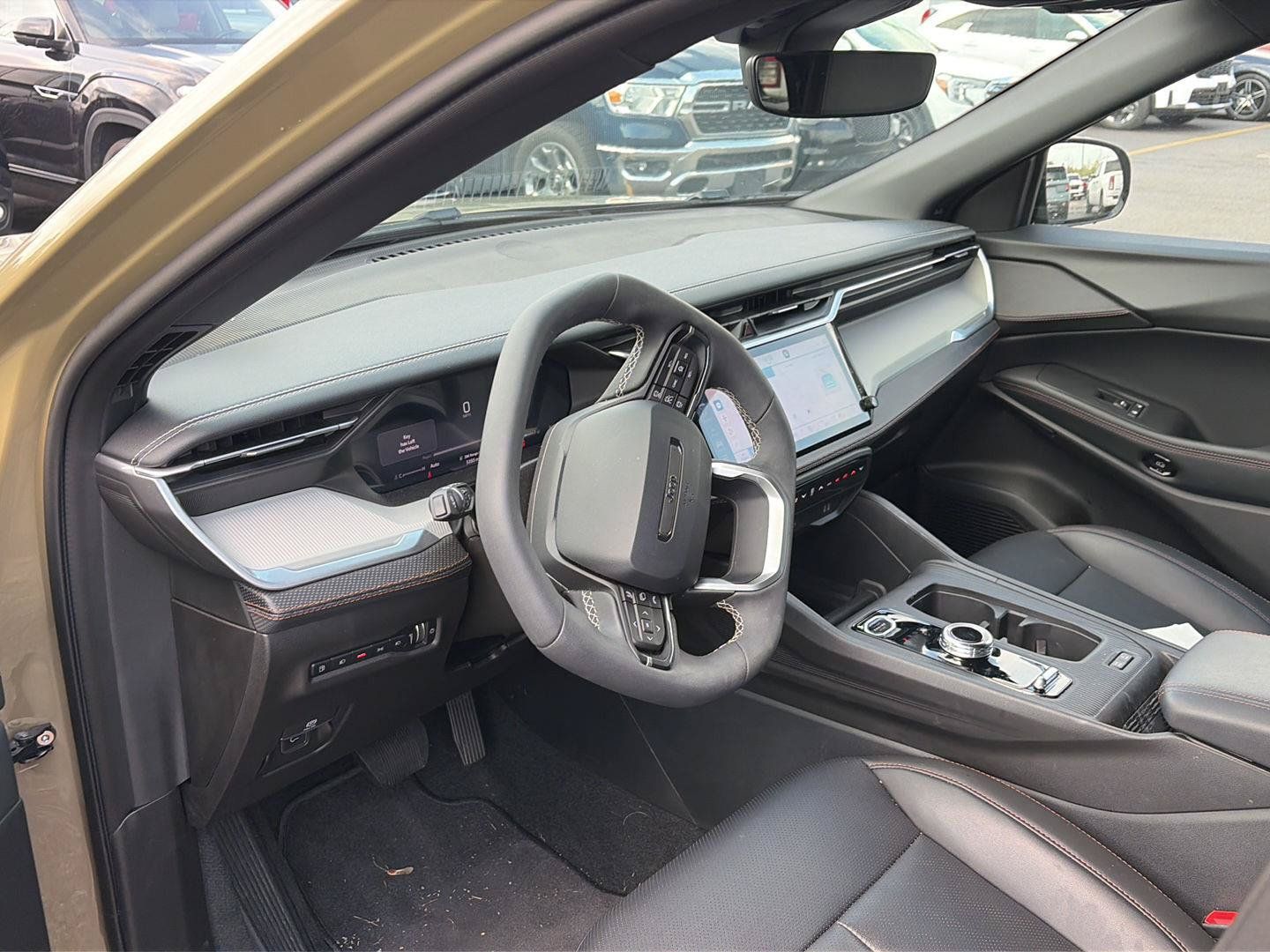 Used 2026 Jeep Cherokee Limited AWD/4WD image 5