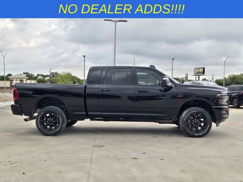 New 2026 RAM 2500 Laramie AWD/4WD image 6