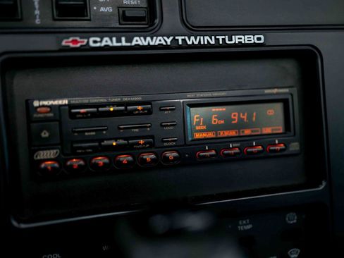 Used 1989 Chevrolet Corvette Convertible image 67