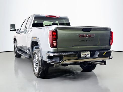 New 2026 GMC Sierra 2500 SLE w/ SLE Value Package; AWD/4WD image 5