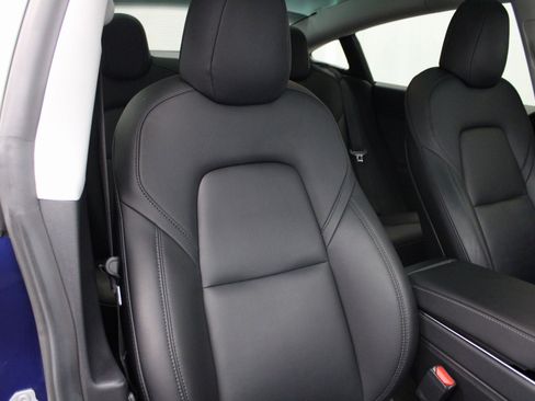 Used 2020 Tesla Model 3 Long Range image 26