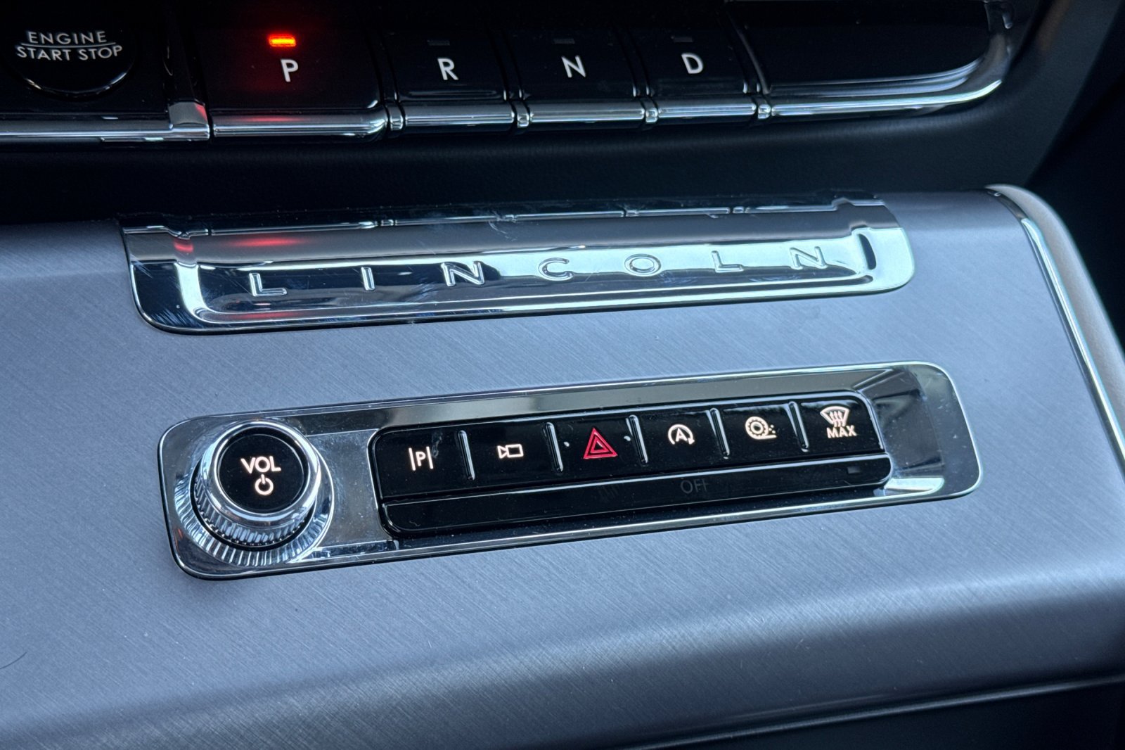 Used 2026 Lincoln Aviator AWD w/ Jet Appearance Package image 21