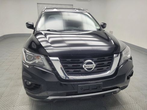 Used 2019 Nissan Pathfinder S image 14
