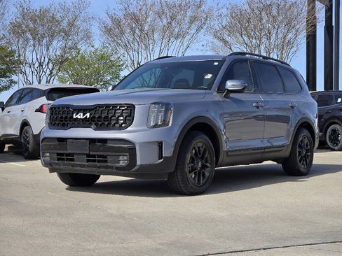 Certified 2024 Kia Telluride SX Prestige X-Pro image 2