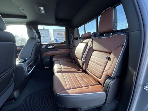 New 2026 GMC Sierra 1500 Denali Ultimate image 25