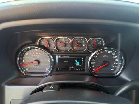 Used 2017 Chevrolet Silverado 1500 LTZ Z71 w/ LTZ Plus Package image 11