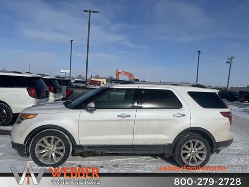 Used 2014 Ford Explorer Limited w/ Equipment Group 302A image 2