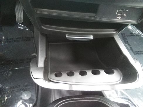 New 2026 Chrysler Pacifica Select image 17