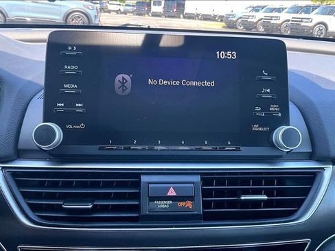 Used 2019 Honda Accord LX image 14