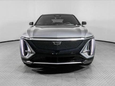 Used 2024 Cadillac Lyriq Tech RWD image 12