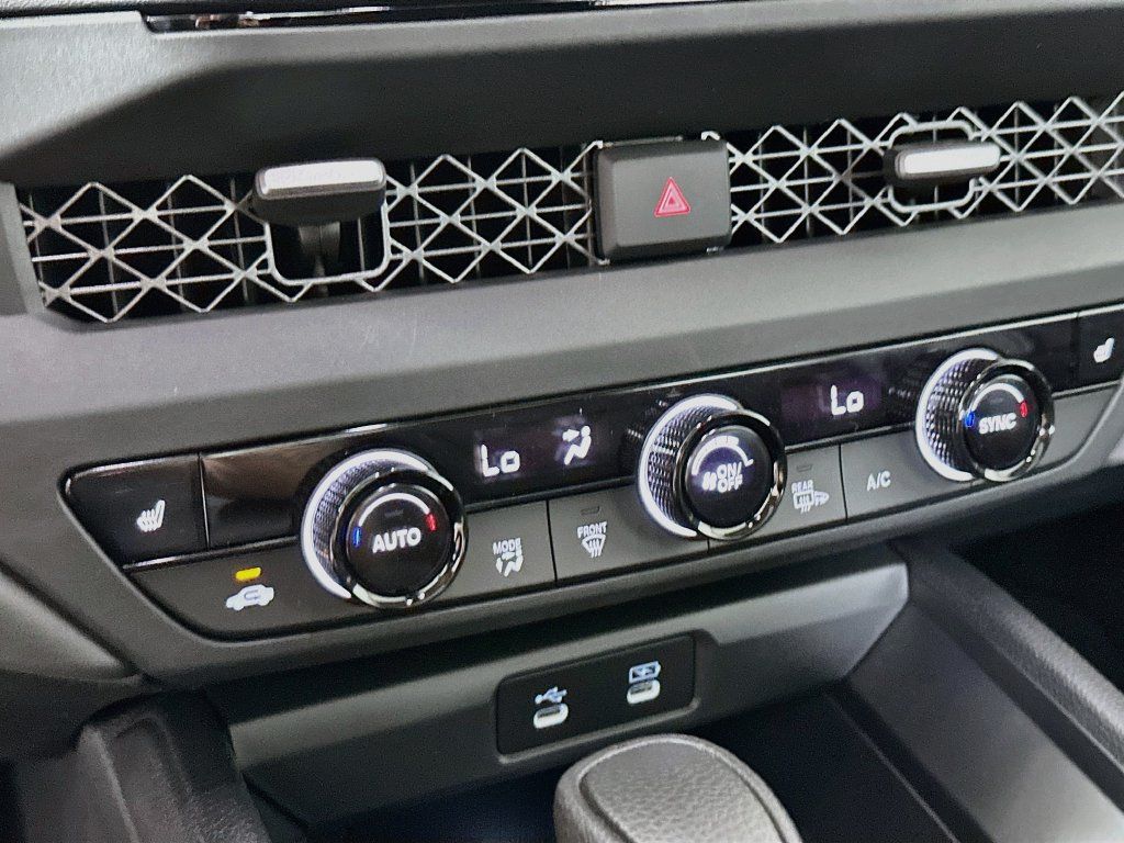 Used 2026 Honda Accord SE image 14