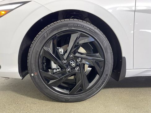 New 2026 Hyundai Elantra Sport image 11