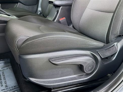 Used 2024 Kia Forte LXS image 21