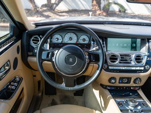 Certified 2016 Rolls-Royce Ghost image 15