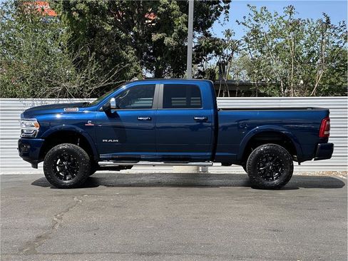 Used 2022 RAM 2500 Laramie AWD/4WD image 13