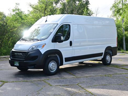 New 2026 RAM ProMaster 3500 w/ Cold Weather Group FWD image 6