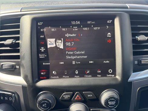 Used 2023 RAM 1500 Classic SLT w/ Trailer & Traction Group image 17