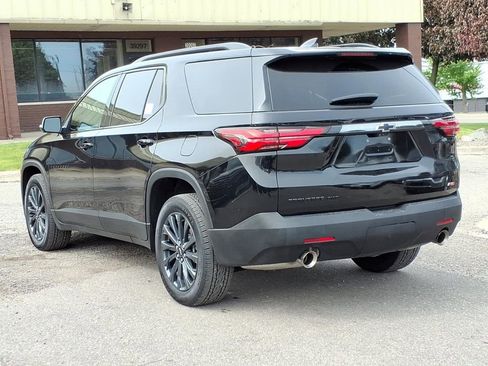 Used 2023 Chevrolet Traverse RS w/ LPO, Floor Liner Package AWD/4WD image 3