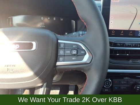 Used 2023 Jeep Compass Trailhawk w/ Trailhawk Elite Group image 16