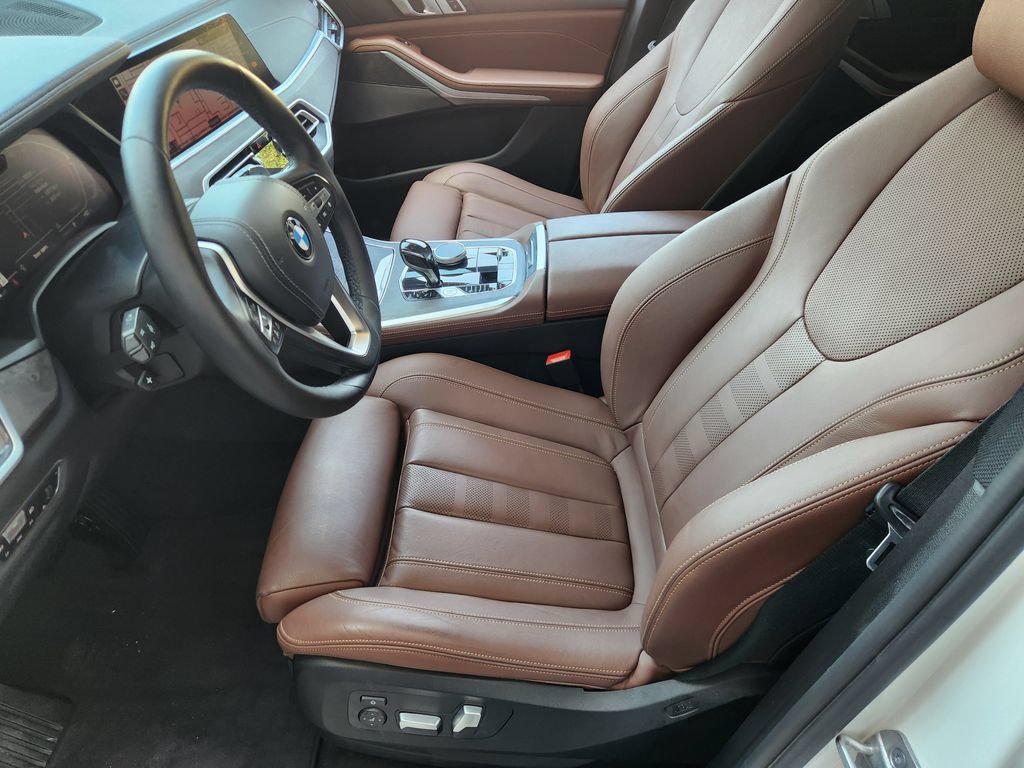 Used 2021 BMW X5 xDrive40i w/ Premium Package AWD/4WD image 12