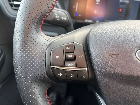 Used 2025 Ford Escape ST-Line image 24