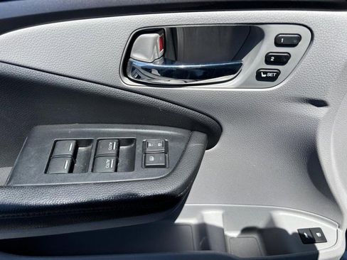 Used 2021 Honda Pilot Special Edition image 15