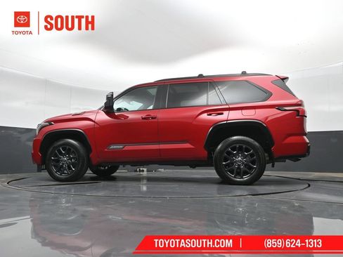 Used 2023 Toyota Sequoia Platinum AWD/4WD image 53