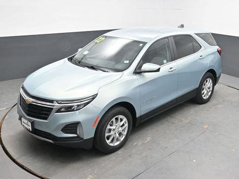 Used 2022 Chevrolet Equinox LT AWD/4WD image 29