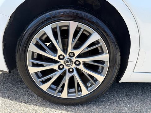 Used 2019 Lexus ES 350 w/ Premium Package FWD image 27