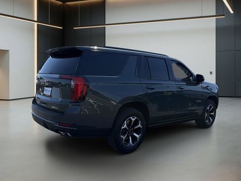 Certified 2025 GMC Yukon AT4 w/ AT4 Premium Package AWD/4WD image 5