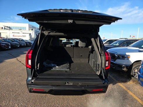 New 2025 Ford Expedition Max Platinum w/ Stealth Performance Package image 6