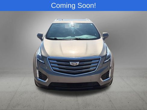 Used 2018 Cadillac XT5 Premium Luxury AWD/4WD image 9
