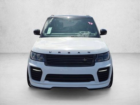 Used 2019 Land Rover Range Rover Supercharged AWD/4WD image 2