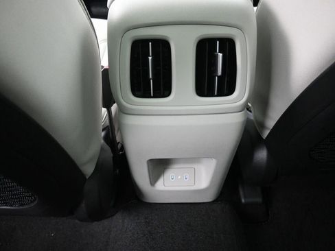 New 2026 Hyundai Tucson Limited image 33