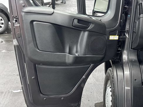 New 2026 RAM ProMaster 2500 w/ Premium Convenience Group FWD image 10