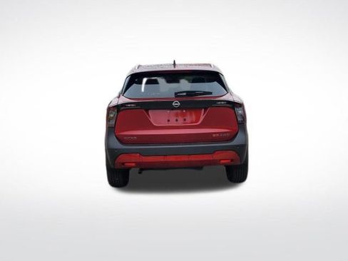 New 2026 Nissan Kicks SR w/ SR Premium Package image 4