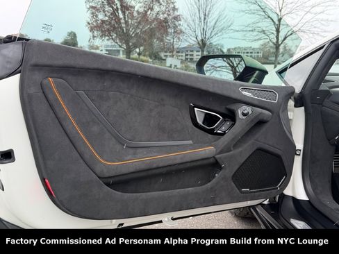 Used 2024 Lamborghini Huracan Sterrato image 52