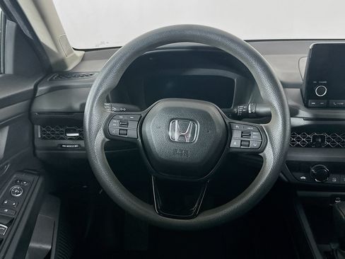 Used 2024 Honda Accord EX image 17