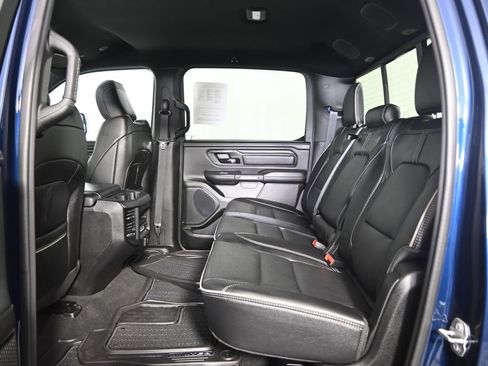 Used 2022 RAM 1500 Limited w/ Body Color Bumper Group AWD/4WD image 17