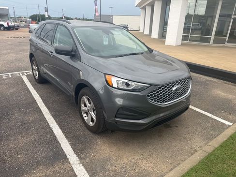 Used 2024 Ford Edge SE AWD/4WD image 1