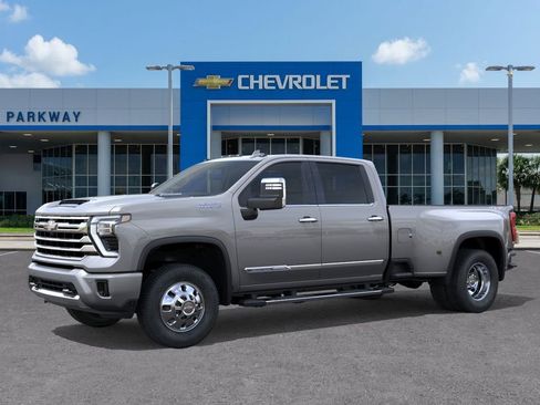 New 2026 Chevrolet Silverado 3500 High Country w/ High Country Premium Package image 2