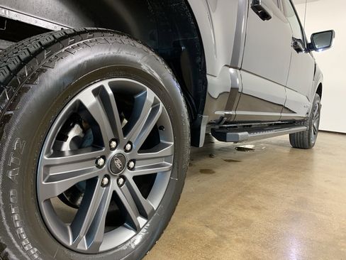 Used 2023 Ford F150 Lariat w/ Equipment Group 502A High image 38