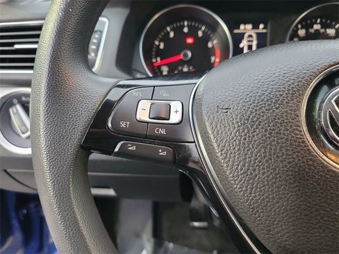 Used 2017 Volkswagen Passat 1.8T S image 19