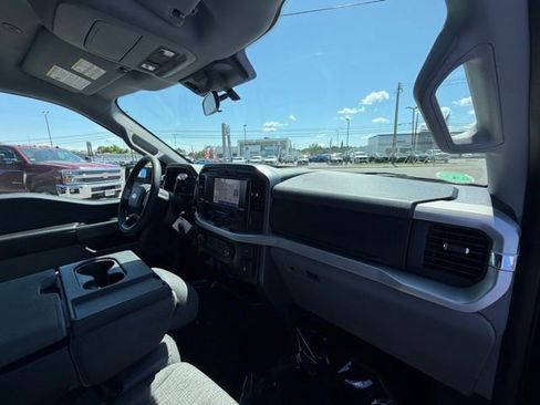 Used 2022 Ford F150 XLT w/ Trailer Tow Package AWD/4WD image 14