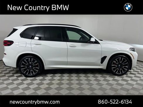 Used 2026 BMW X5 xDrive50e AWD/4WD image 8