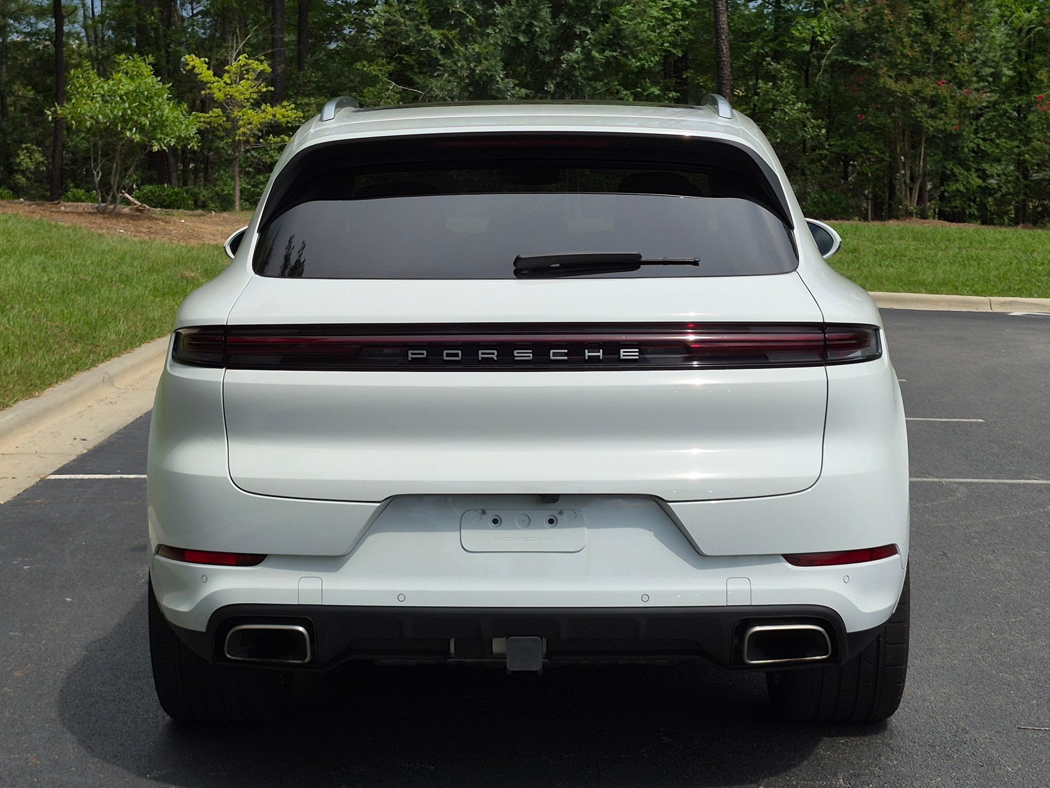 Certified 2026 Porsche Cayenne AWD/4WD image 29