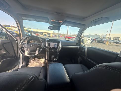 Used 2024 Toyota 4Runner SR5 Premium w/ Moonroof Package image 24