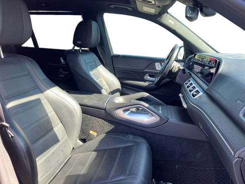 Used 2021 Mercedes-Benz GLS 580 4MATIC image 15