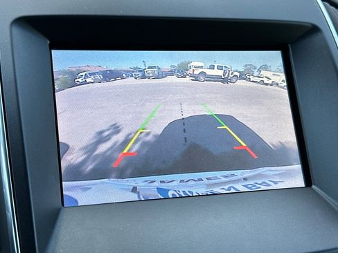 Used 2020 Ford Edge ST image 19