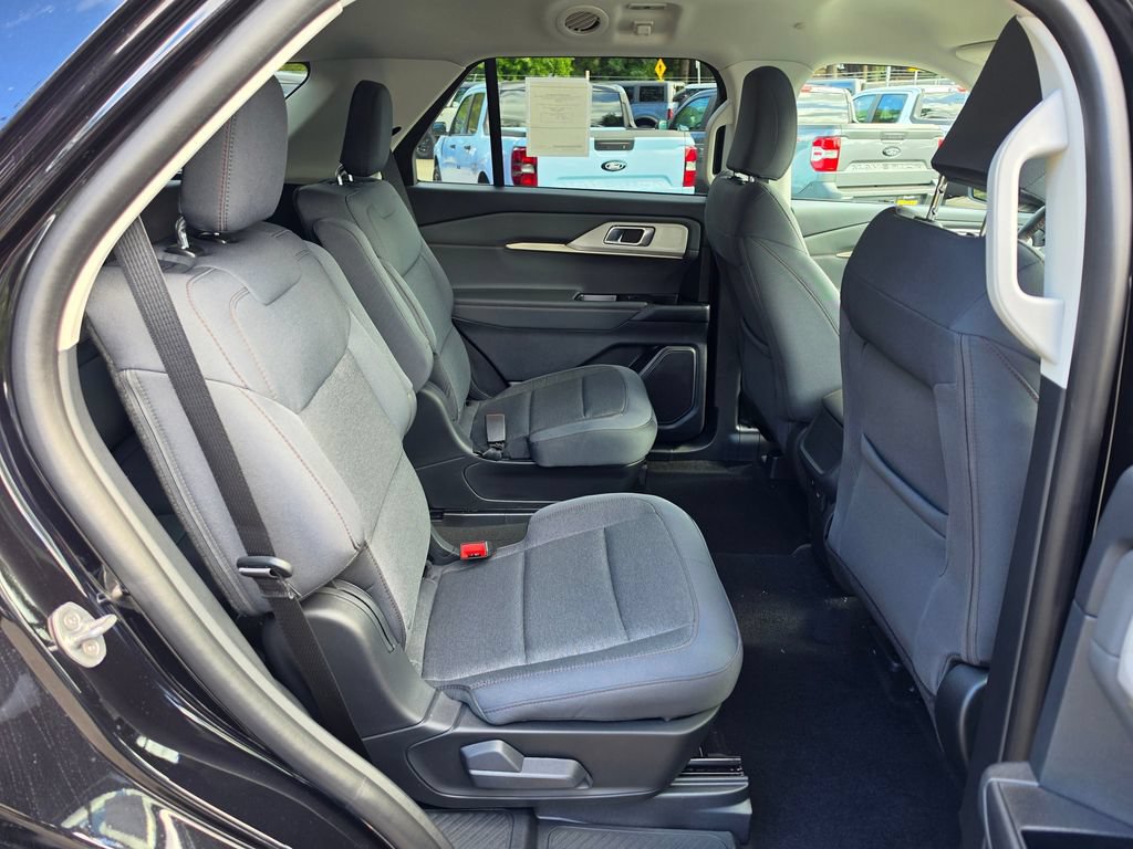 New 2026 Ford Explorer Active AWD/4WD image 12